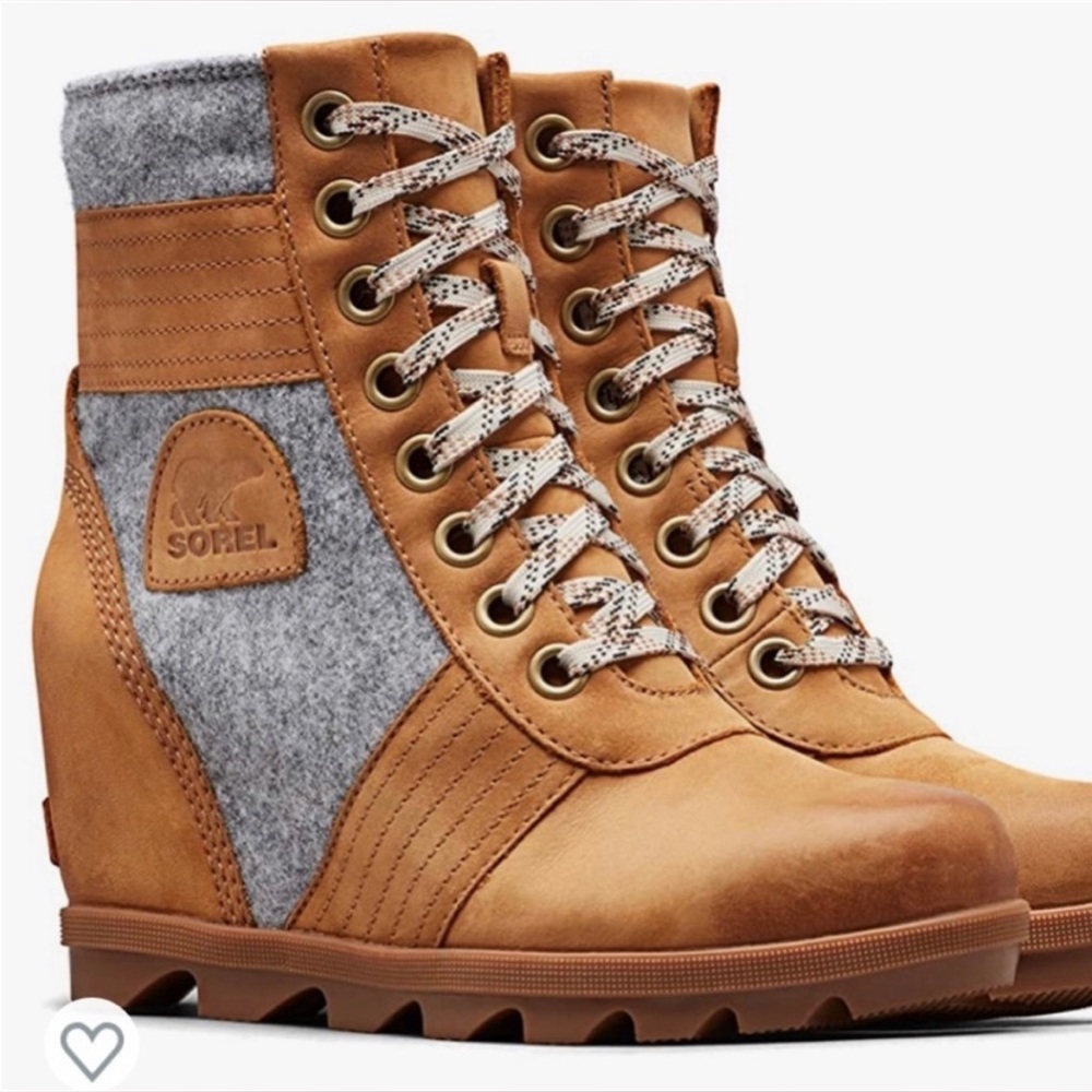 Women’s Joan of Arctic Lace Up Wedge Lexie Bootie